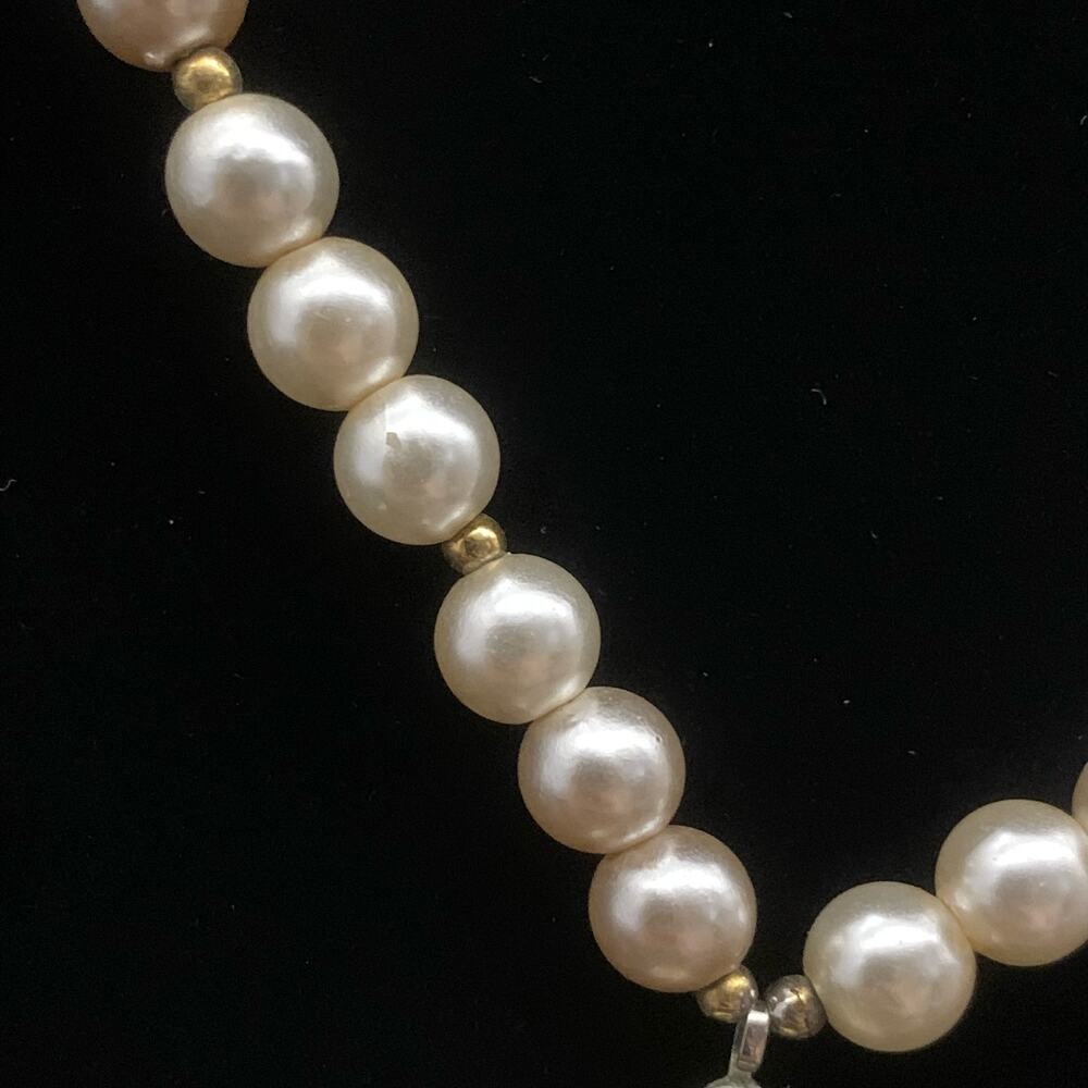 Vintage Faux Pearl Chandelier Statement Necklace - Picture 9 of 16